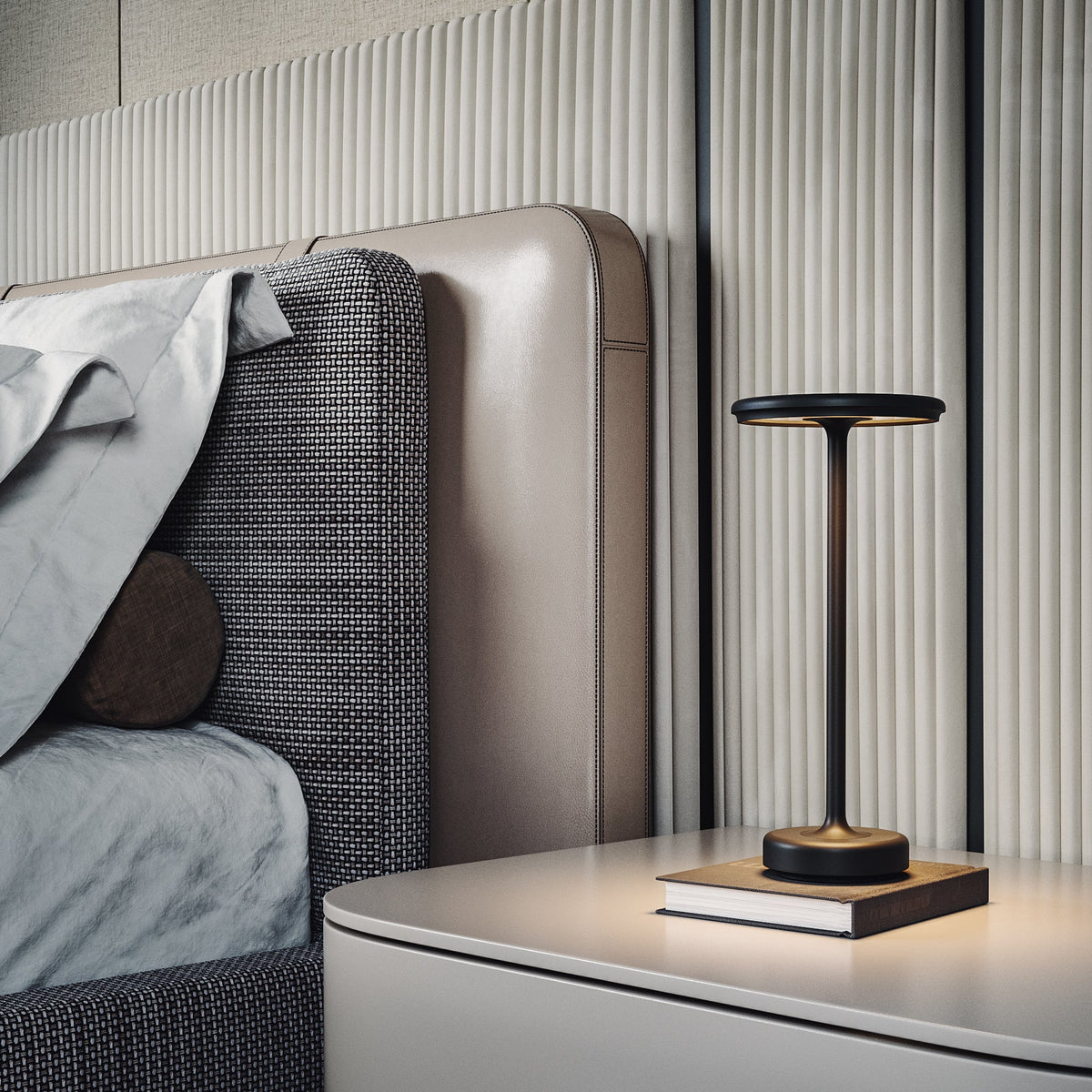 Dimmable Cordless LED Table Lamp - Modern Style Lighting