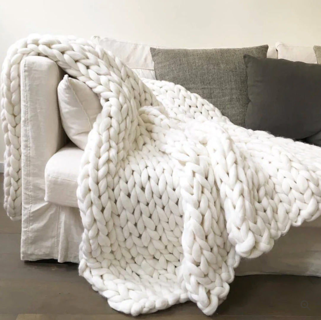 Knitted Merino Wool Blanket - Warmth & Luxury
