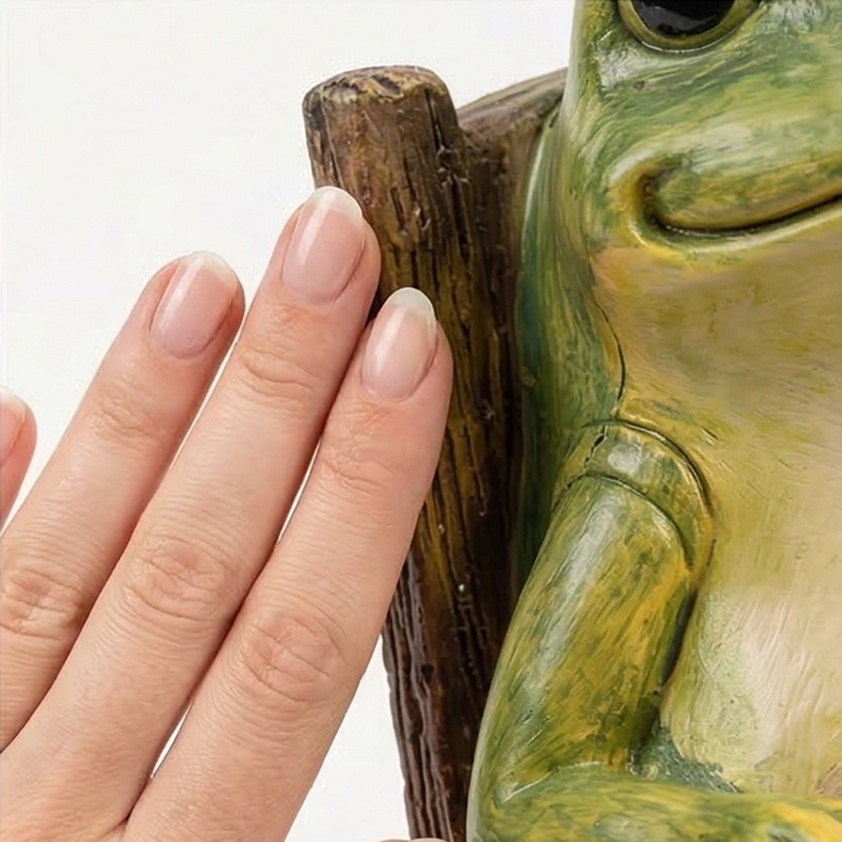 Luminous Garden Frog in Rocking Chair