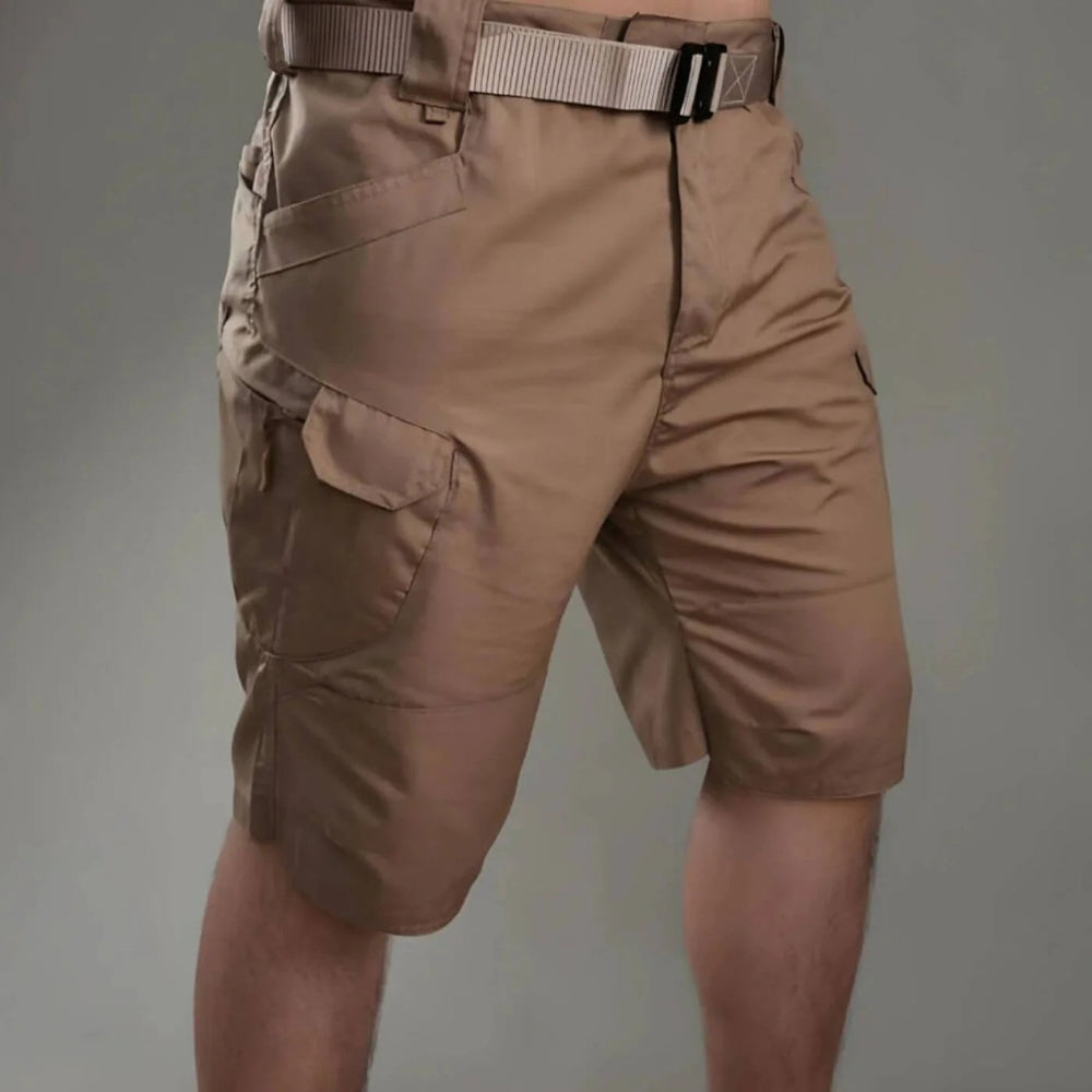 Men's Belted Knee-Length Cargo Shorts
