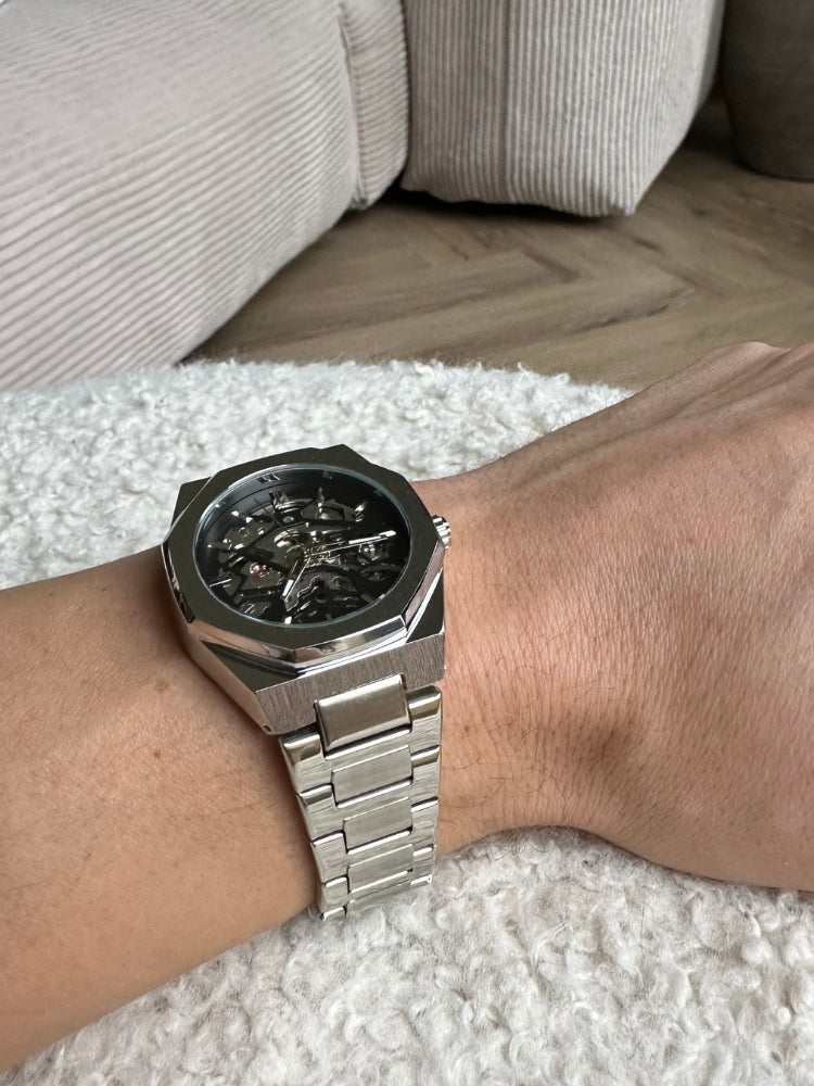 Modern and Elegant Men's Watch | Stylish and Timeless