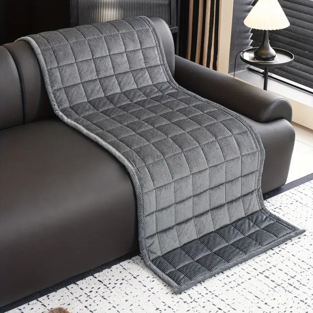 Quilted Couch Cover Mat