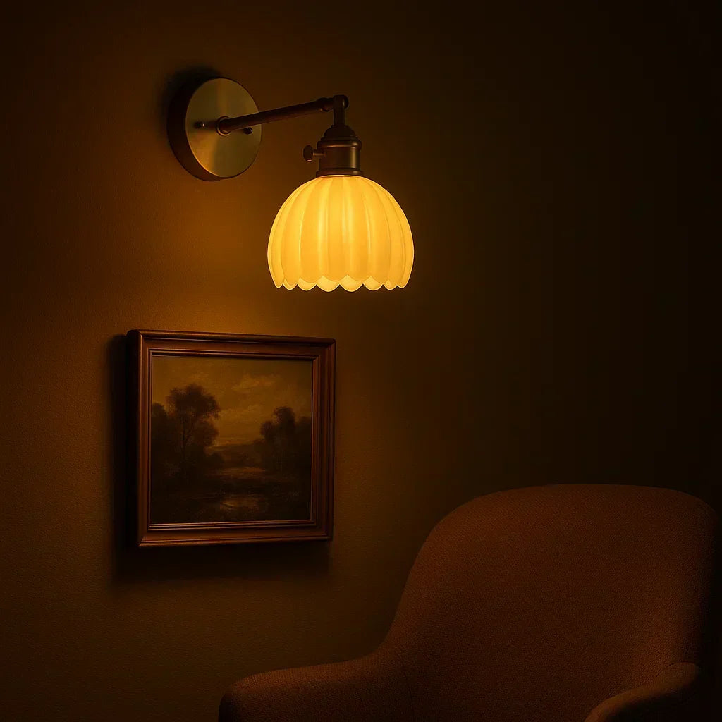 Retro Wall Lamp with Tulip Glass Shade in Vintage Style