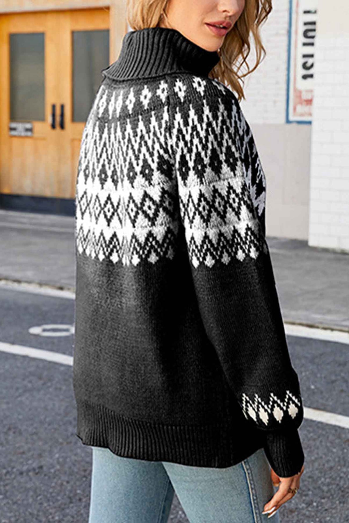 Women's Turtleneck Sweater with Fair Isle Pattern