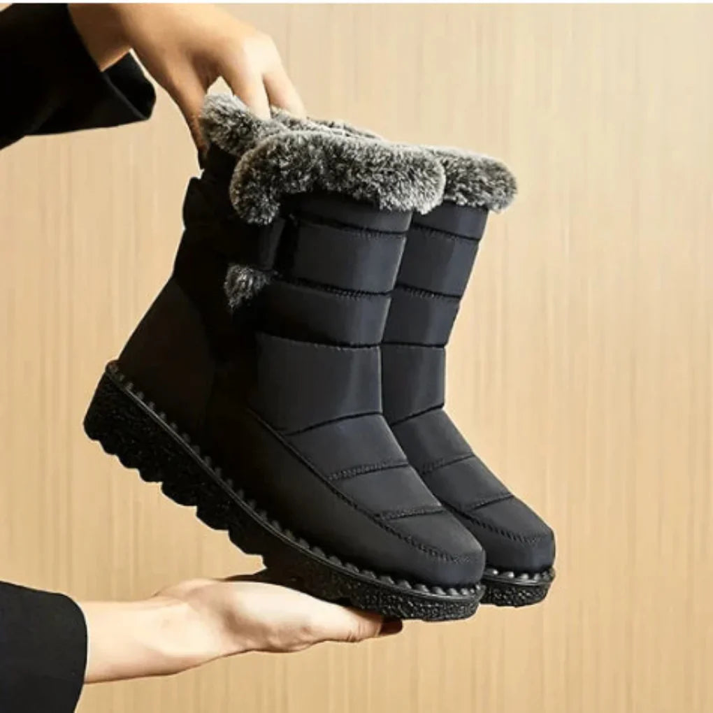 Women's Winter Boots — Weather-Shield Style for Cold Days