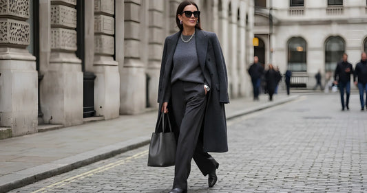 Maximum Minimal: Mastering the High-Impact Monochromatic Vibe