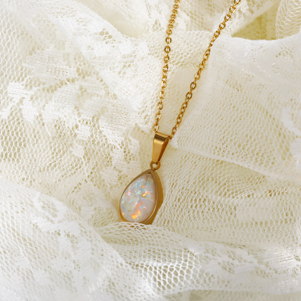18K Natural Opal Teardrop Pendant Necklace