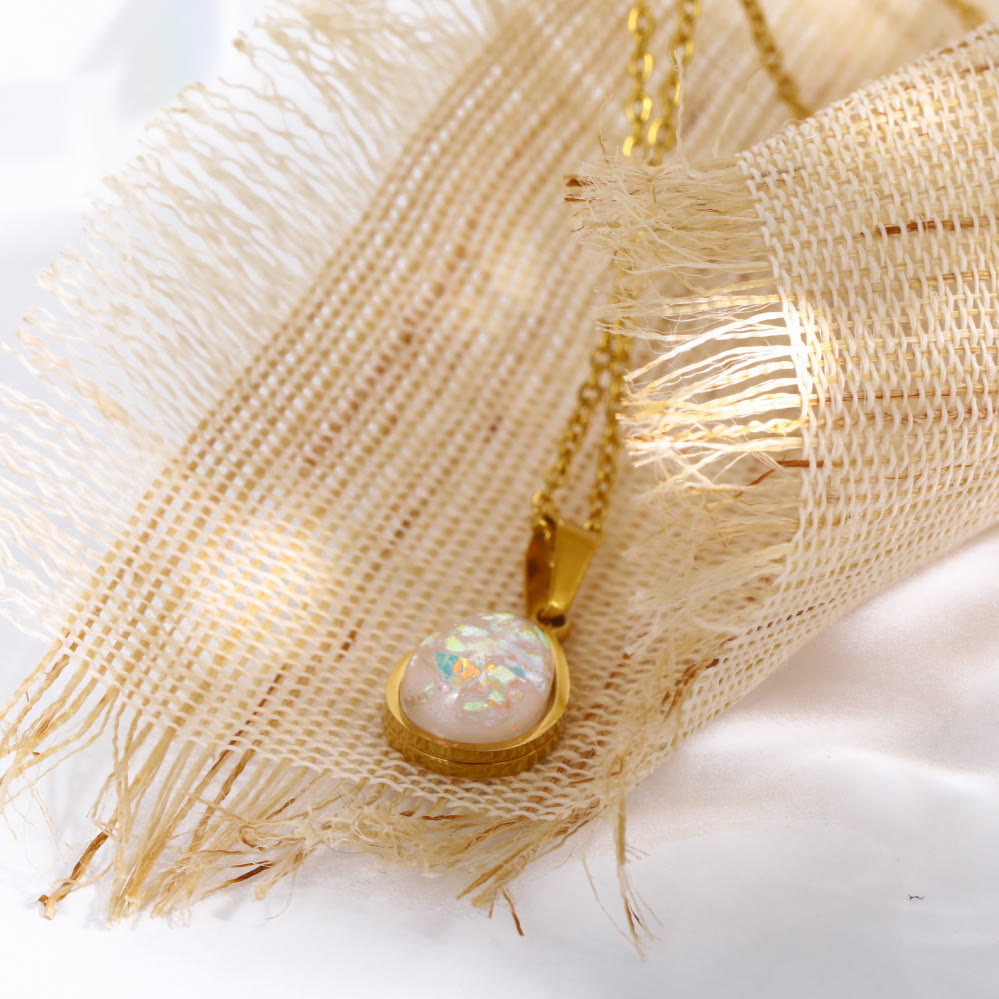 18K Natural Opal Teardrop Pendant Necklace