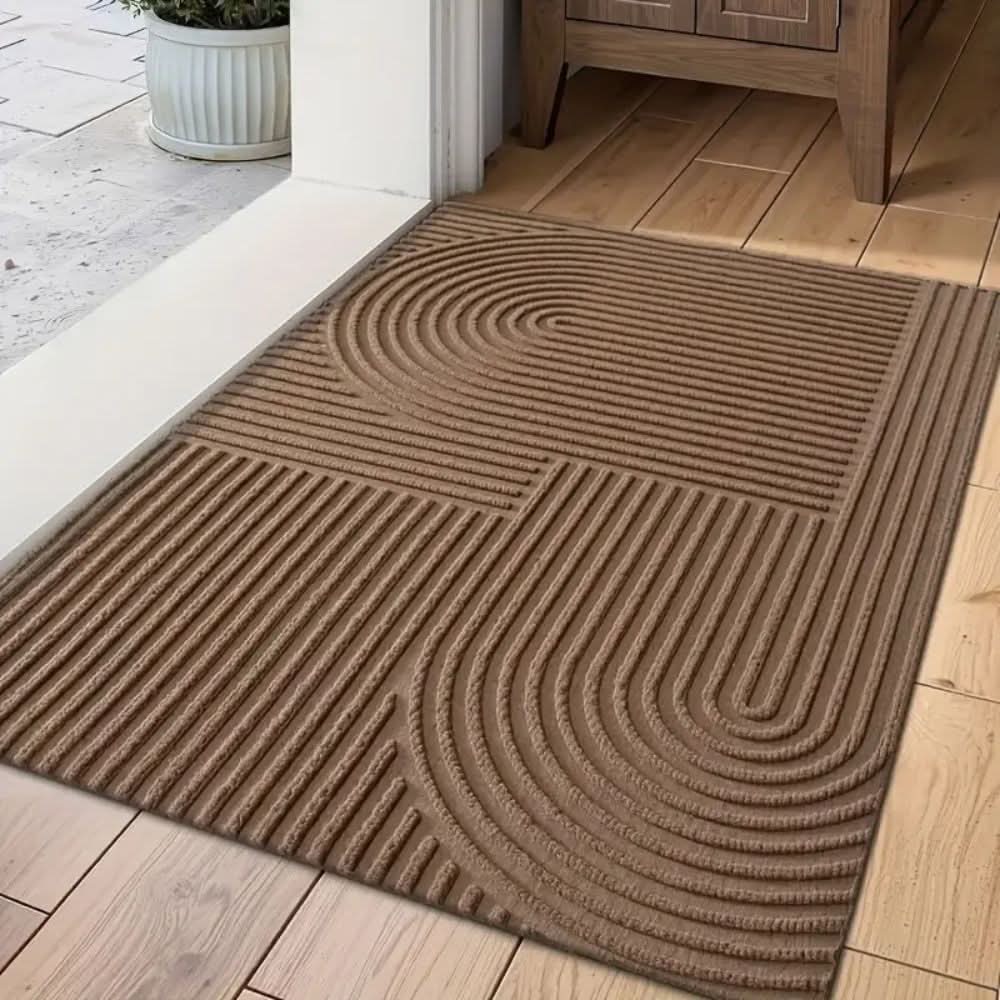 Absorbent, Washable Mat with Fluid Line Pattern