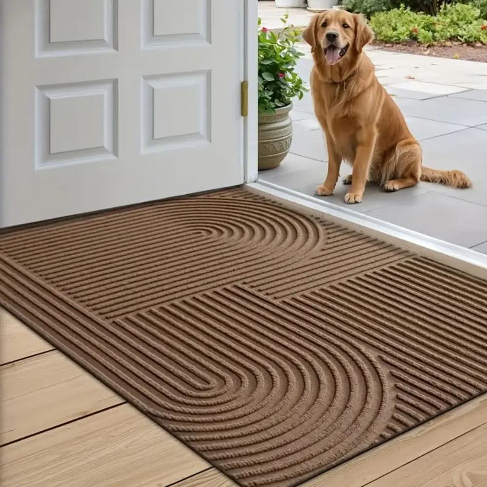 Absorbent, Washable Mat with Fluid Line Pattern