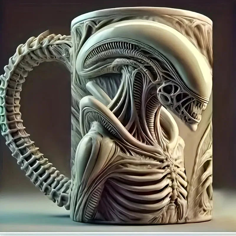 Alien Creature Collectible Mug – Sci-Fi Horror Themed Drinkware