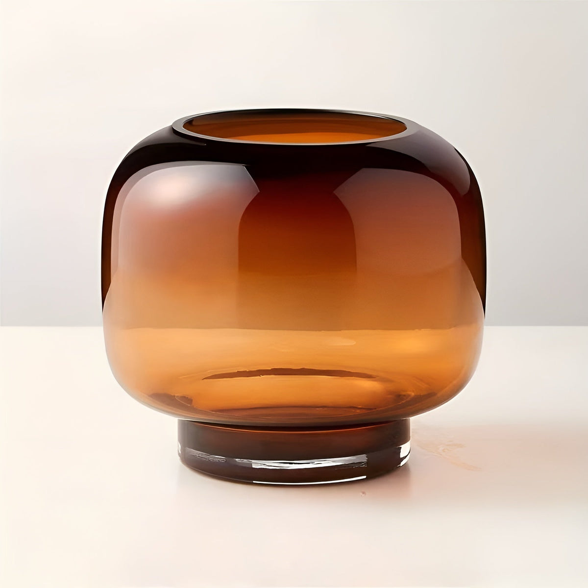 Amber Glass Vase – Minimalist Decorative Transparent Design for Flowers, Hydroponics and Modern Living Spaces