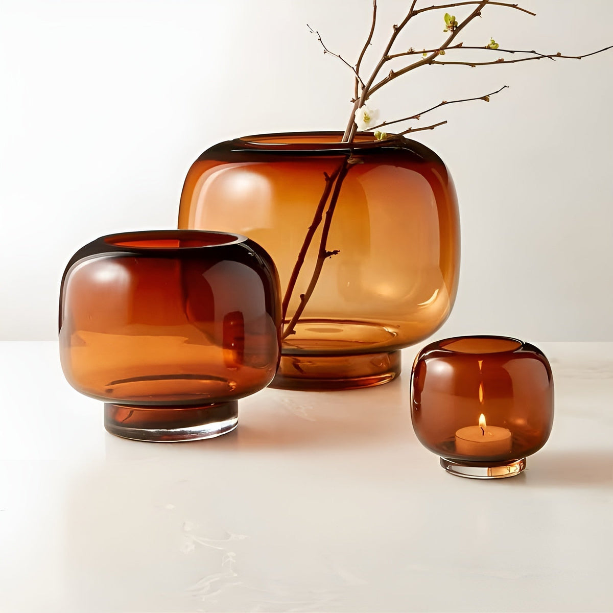 Amber Glass Vase – Minimalist Decorative Transparent Design for Flowers, Hydroponics and Modern Living Spaces