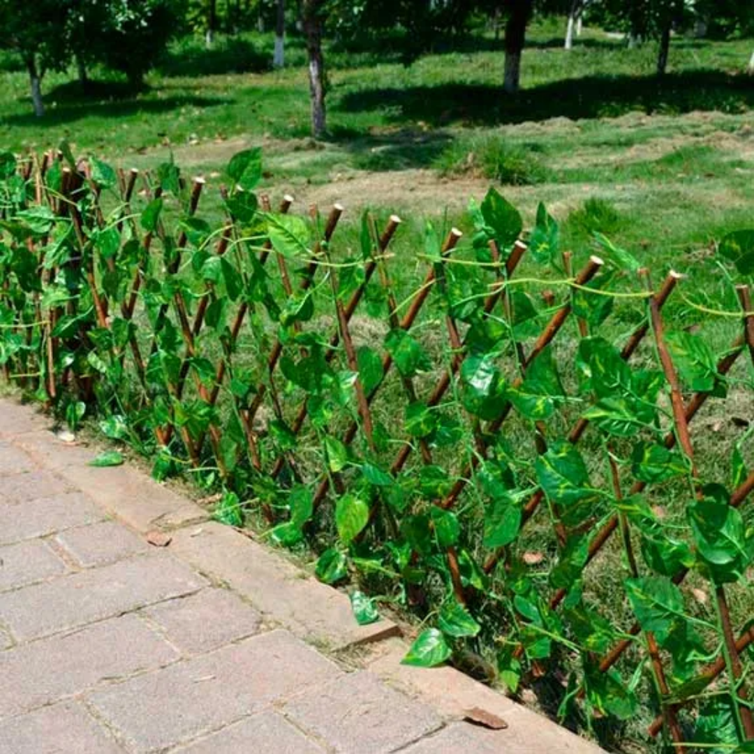 Artificial Ivy Privacy Hedge in Green for Immediate Privacy