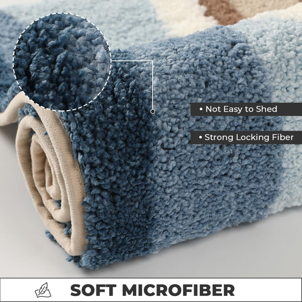 Bathroom Mat with Beach Footprint Pattern