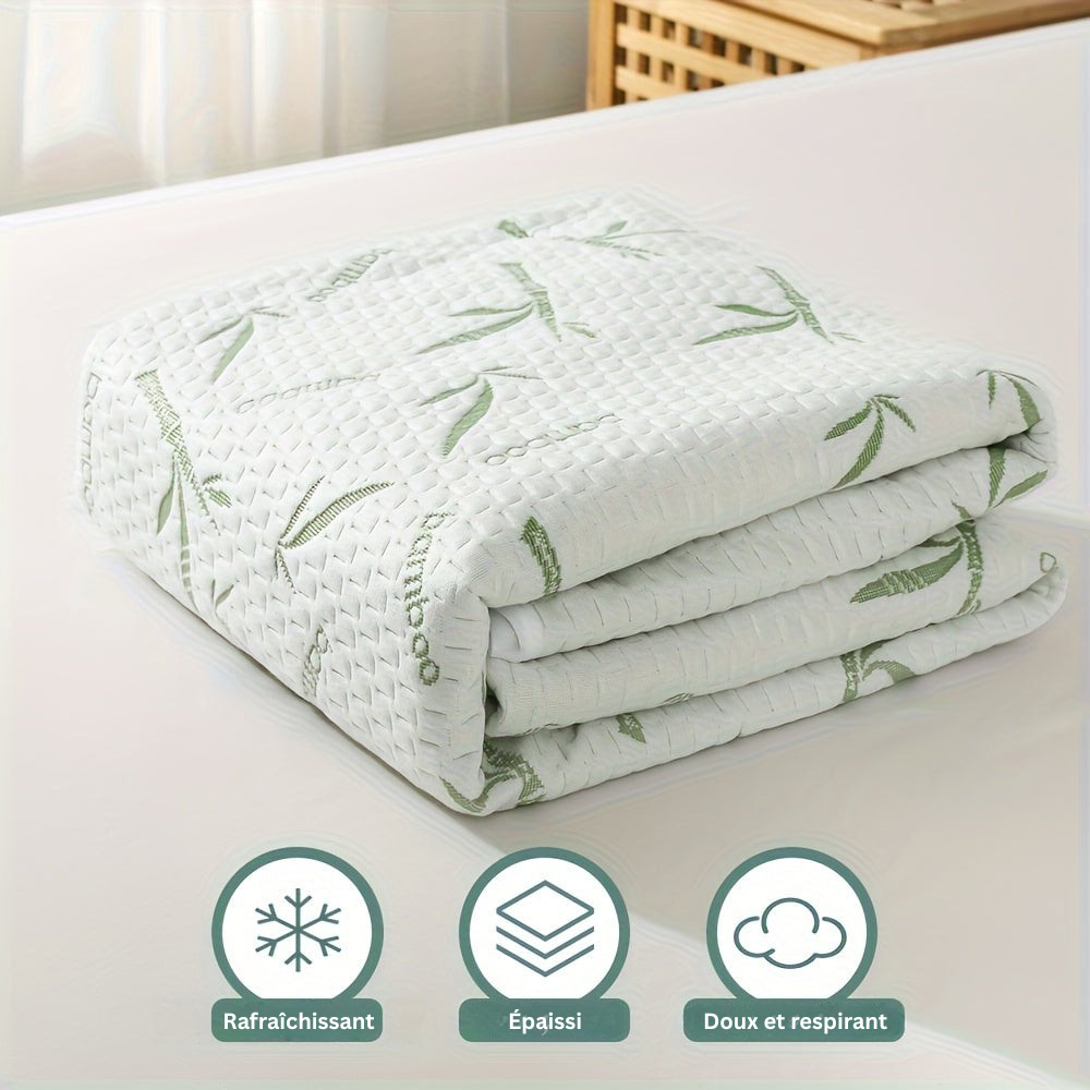 Breathable and Cooling Bamboo Mattress Protector for Better Sleep Comfort