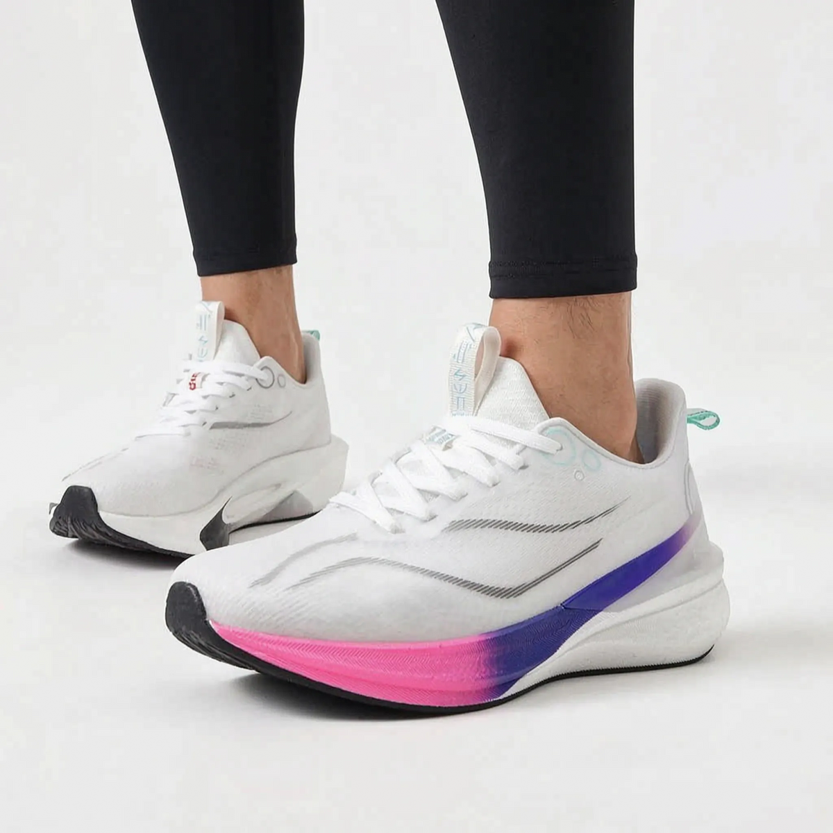 Breathable Carbon Plate Running Shoes