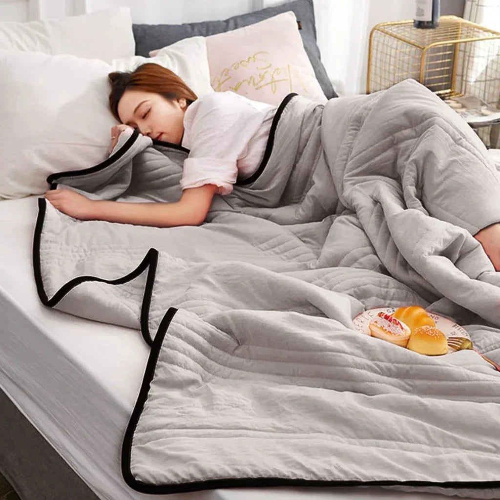 Breathable Summer Cooling Blanket