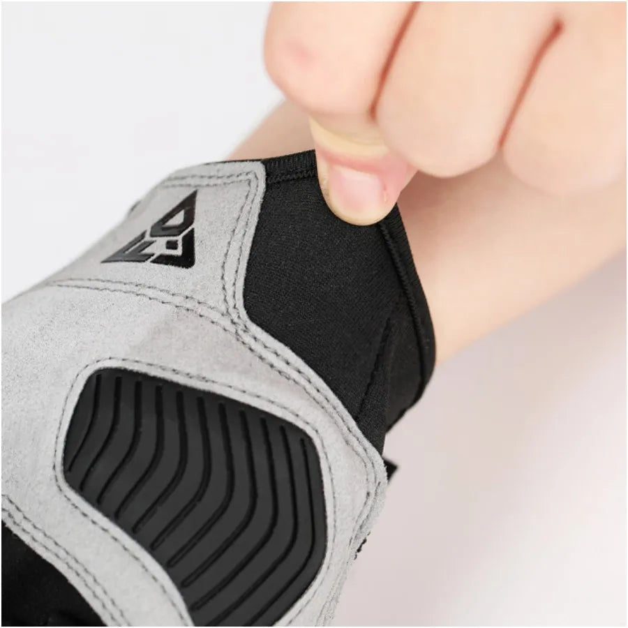 Breathable Windproof Touchscreen Outdoor Gloves with Impact Protection and Non-Slip Grip