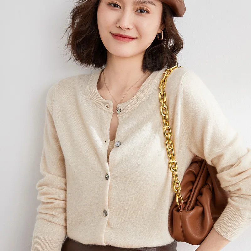 Cashmere Cardigan Soft Knit for Spring and Autumn