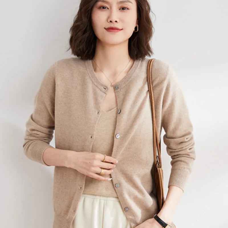 Cashmere Cardigan Soft Knit for Spring and Autumn