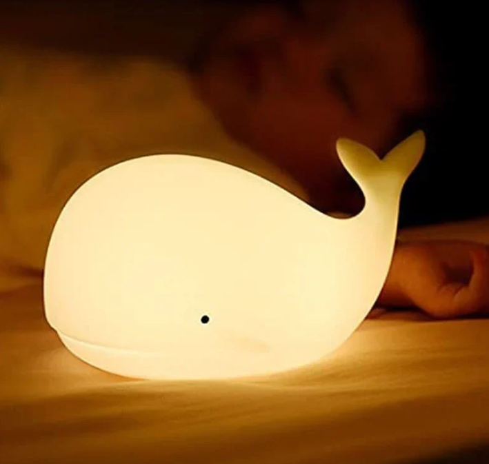 Charming Color-Changing Whale Night Light - Magical Atmosphere