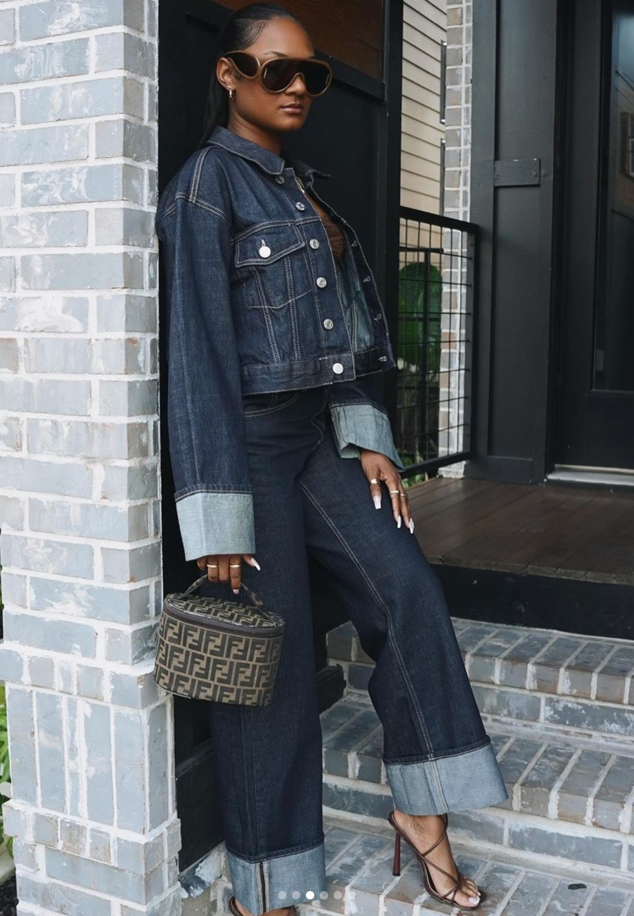 Chic and Stylish Women's Set - Casual, Elegant