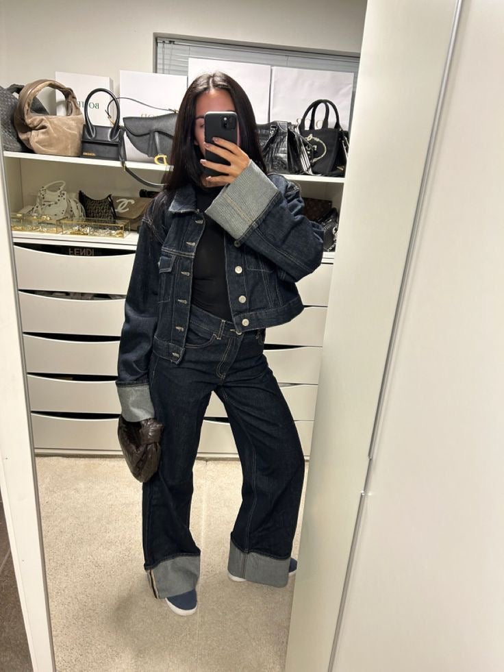 Chic and Stylish Women's Set - Casual, Elegant