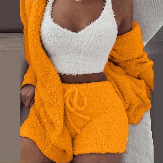 Comfortable 3-Piece Set - Warm and Elegant for Any Occasion