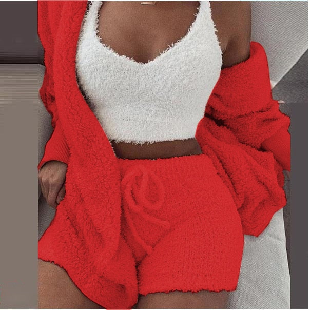 Comfortable 3-Piece Set - Warm and Elegant for Any Occasion