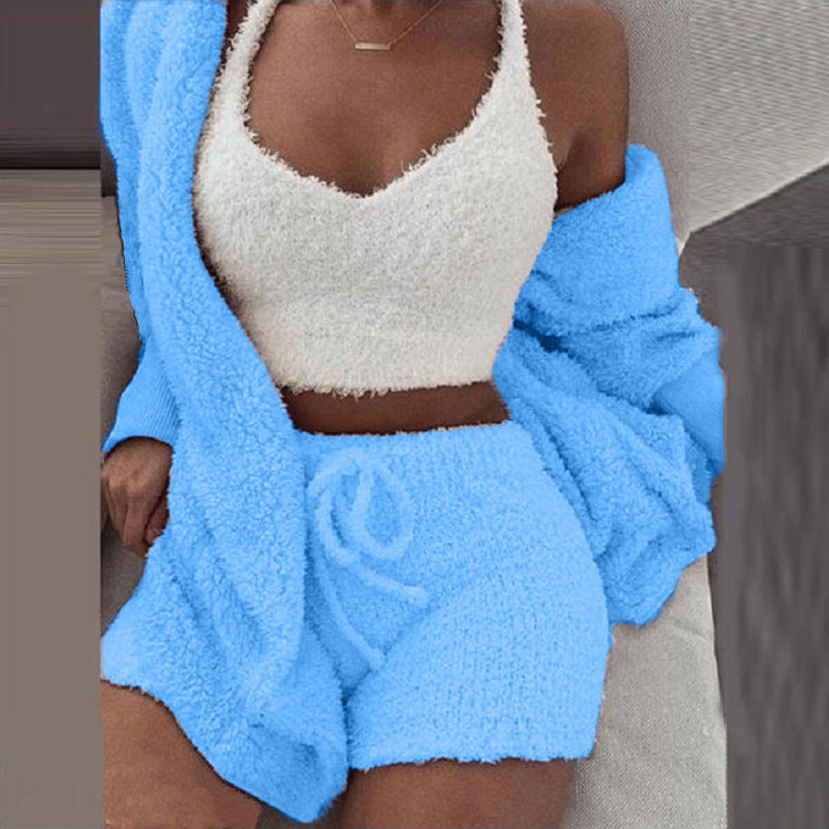Comfortable 3-Piece Set - Warm and Elegant for Any Occasion