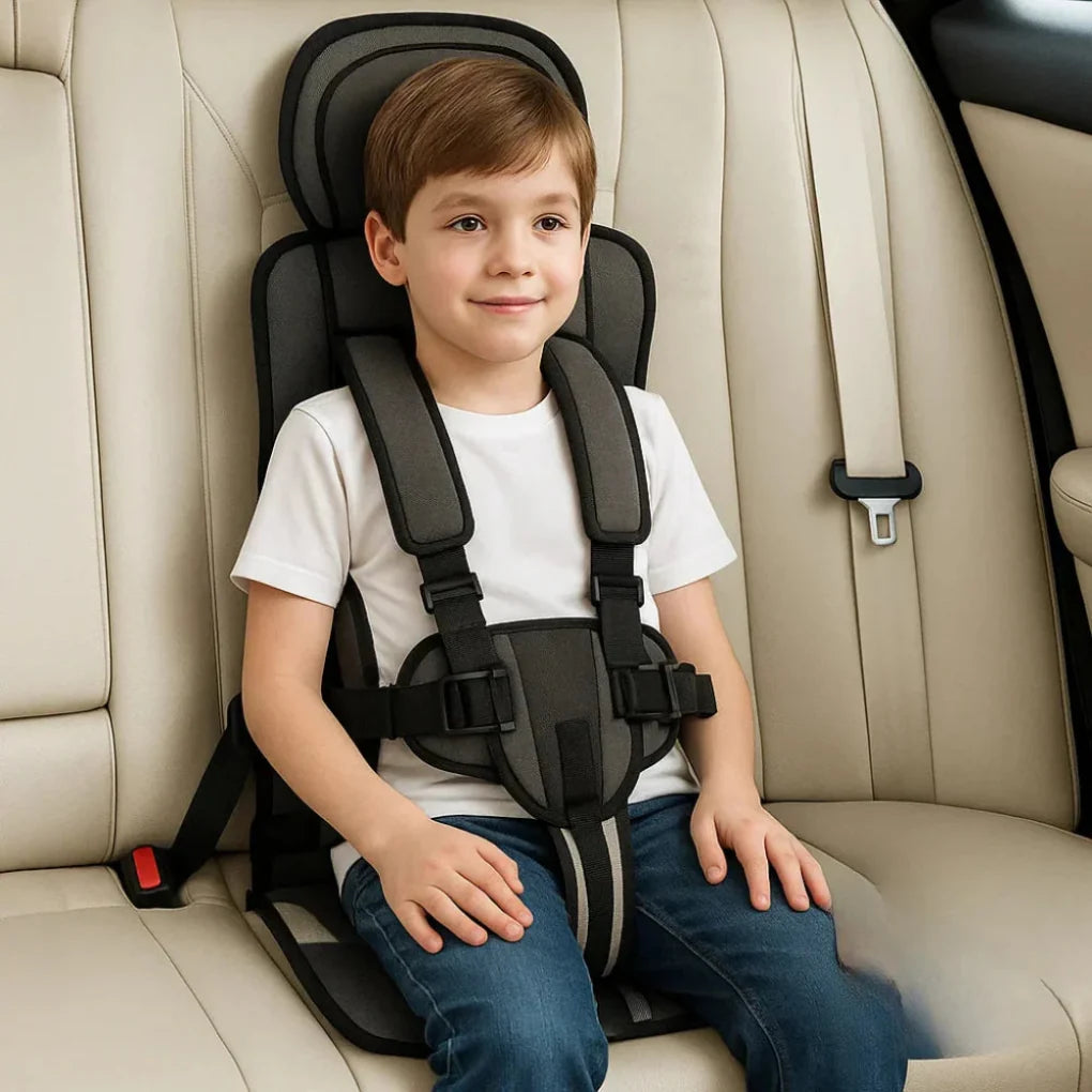 Compact and Lightweight Car Seat for Children