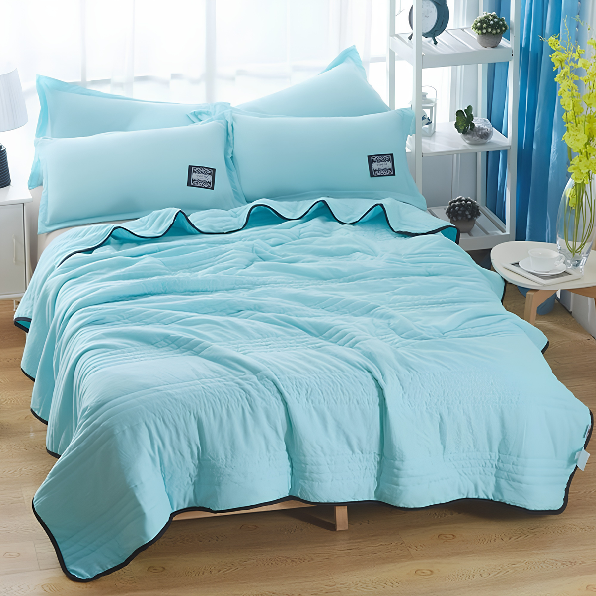 Cooling Blanket Keeps You Comfortable and Cool All Night