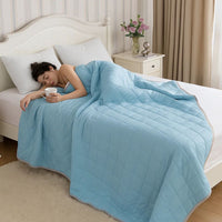 Cooling Blanket Made of Hypoallergenic Silk Fibers – Instant Cooling Comfort, Overheating Prevention & Night Sweat Relief for Sensitive Skin