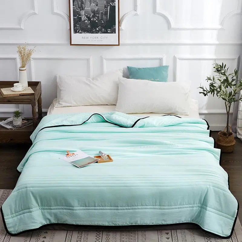 Cooling Summer Blanket | Lightweight and Breathable Bedding for Hot Nights