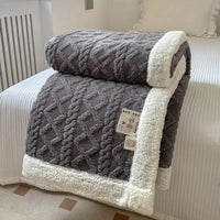 Cozy Textured Blanket – Warm Reversible Bed and Sofa Blanket for All-Season Home Comfort