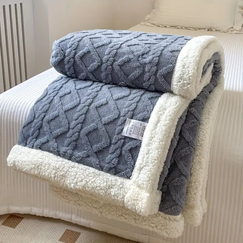 Cozy Textured Blanket – Warm Reversible Bed and Sofa Blanket for All-Season Home Comfort