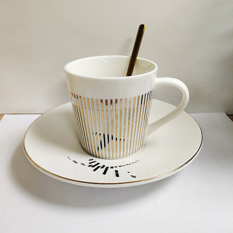 Creative Coffee Mug with Dynamic Mirror Reflection