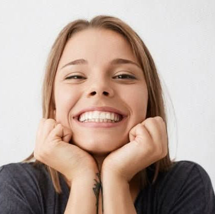 Dental Prosthesis with White Dental Veneers