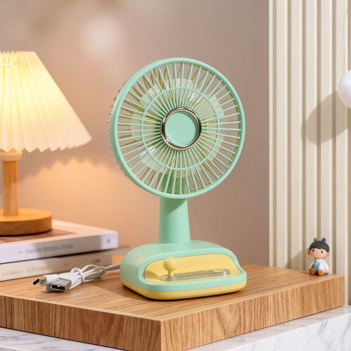 Desk Fan with Flexible Tilt Angle – Modern and Stylish