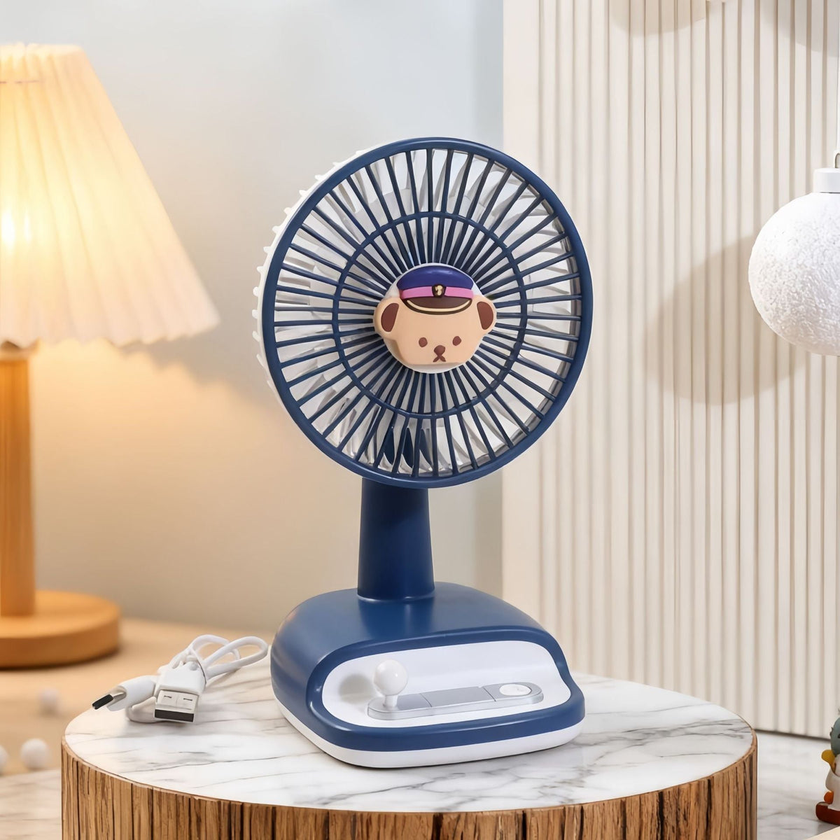 Desk Fan with Flexible Tilt Angle – Modern and Stylish