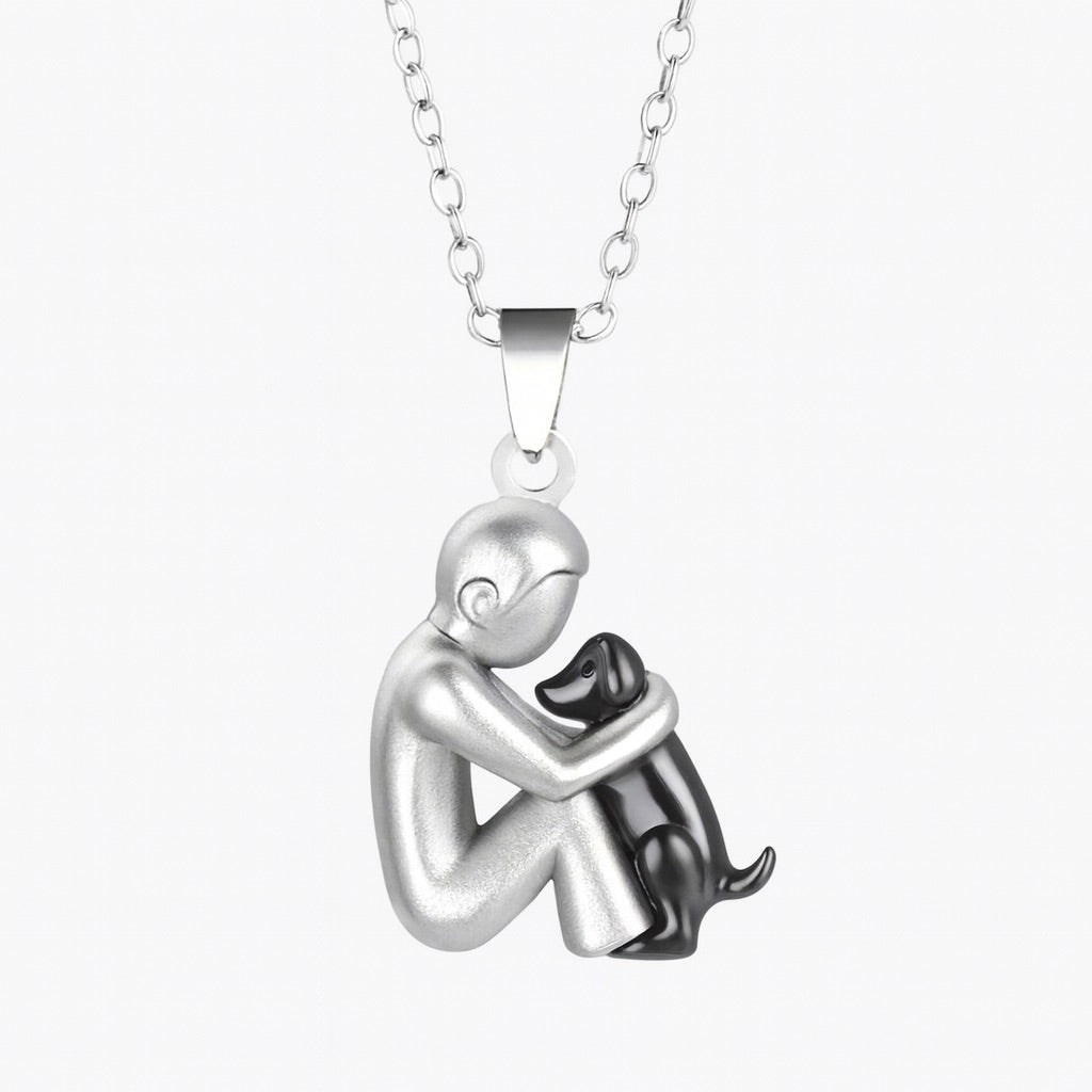 Elegant Hug Pendant Chain Necklace - Stylish Jewelry