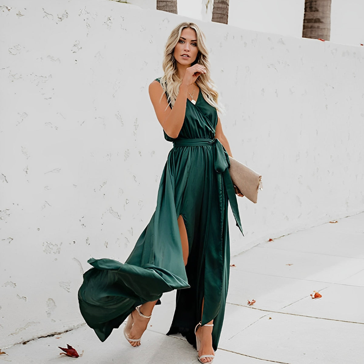 Elegant Maxi Dress with Waist Belt for Special Occasions