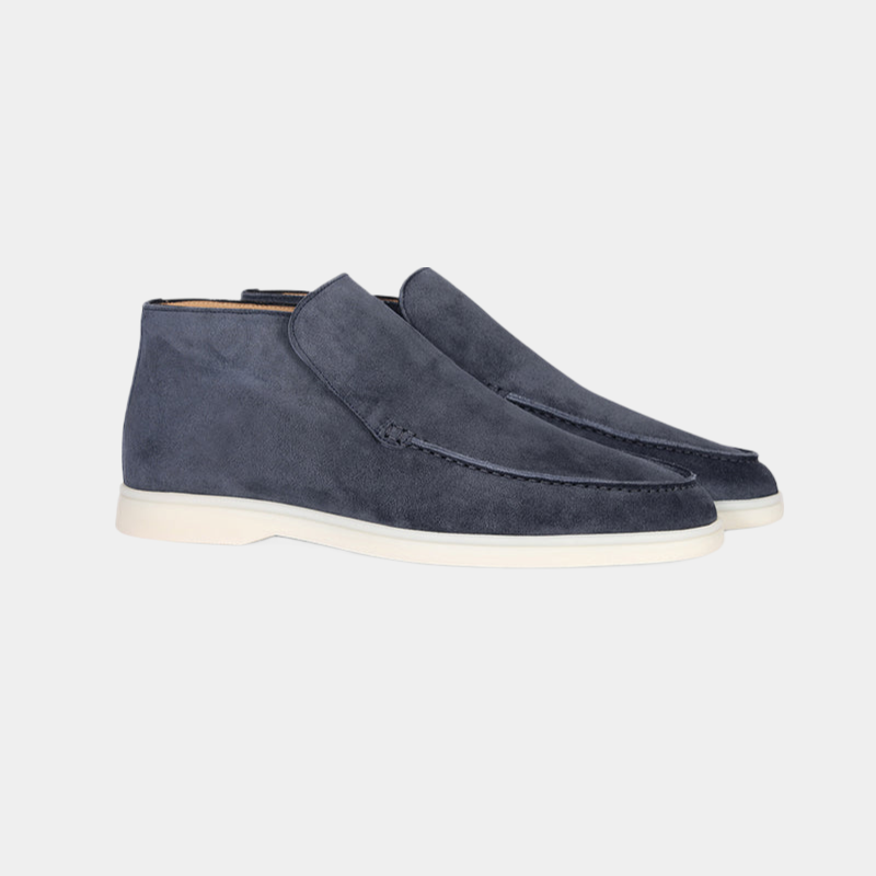 Elegant Men's Suede Loafers – Subtle Chic for Any Occasion