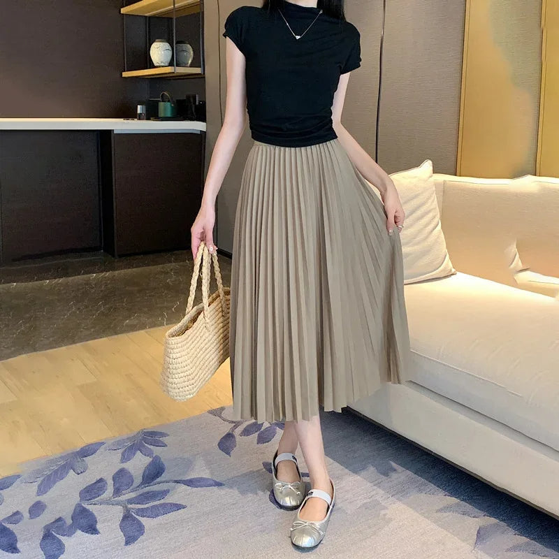 Elegant Pleated Midi Skirt
