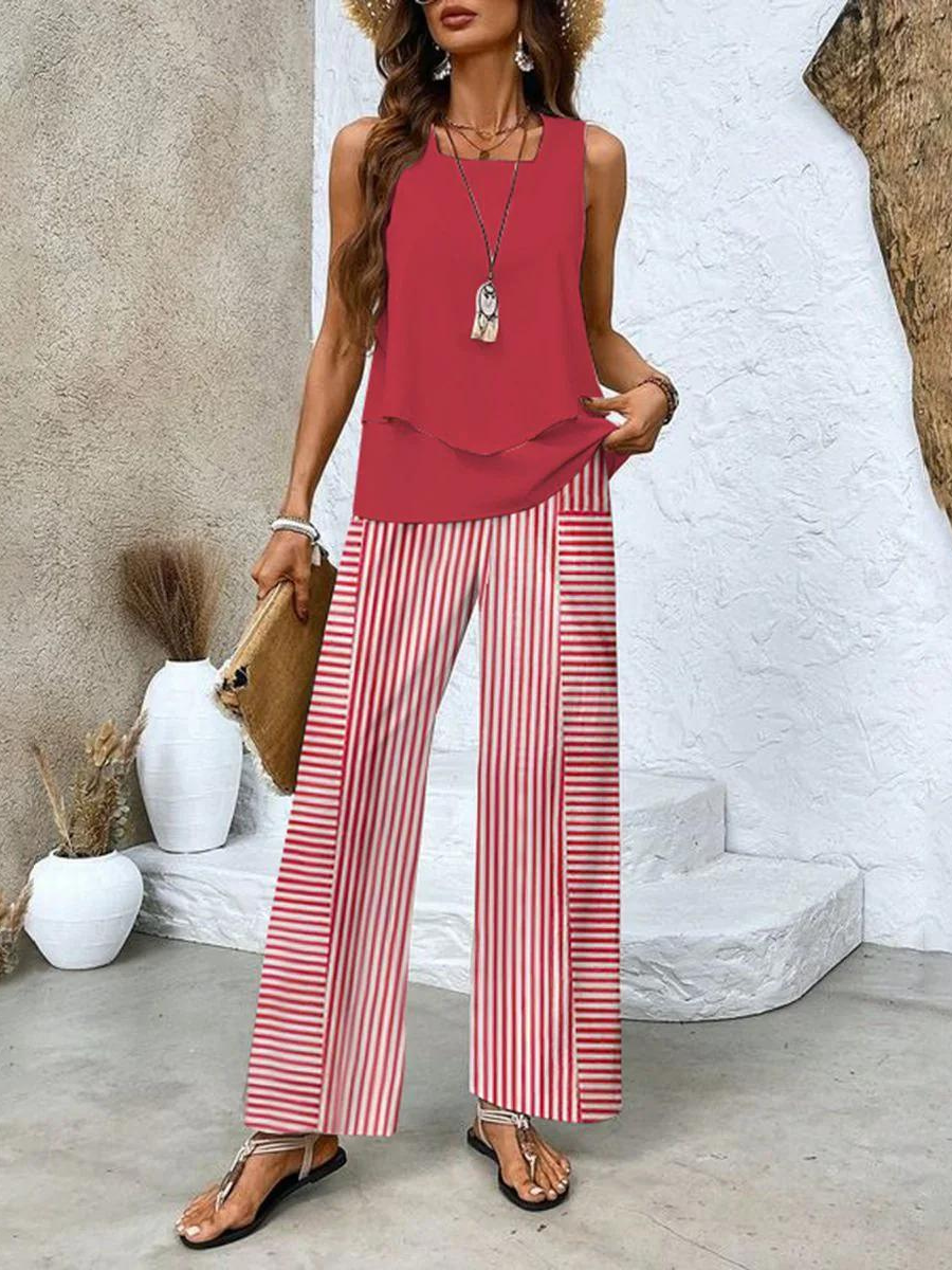 Elegant Women's Floral Print Set with Comfortable Trousers