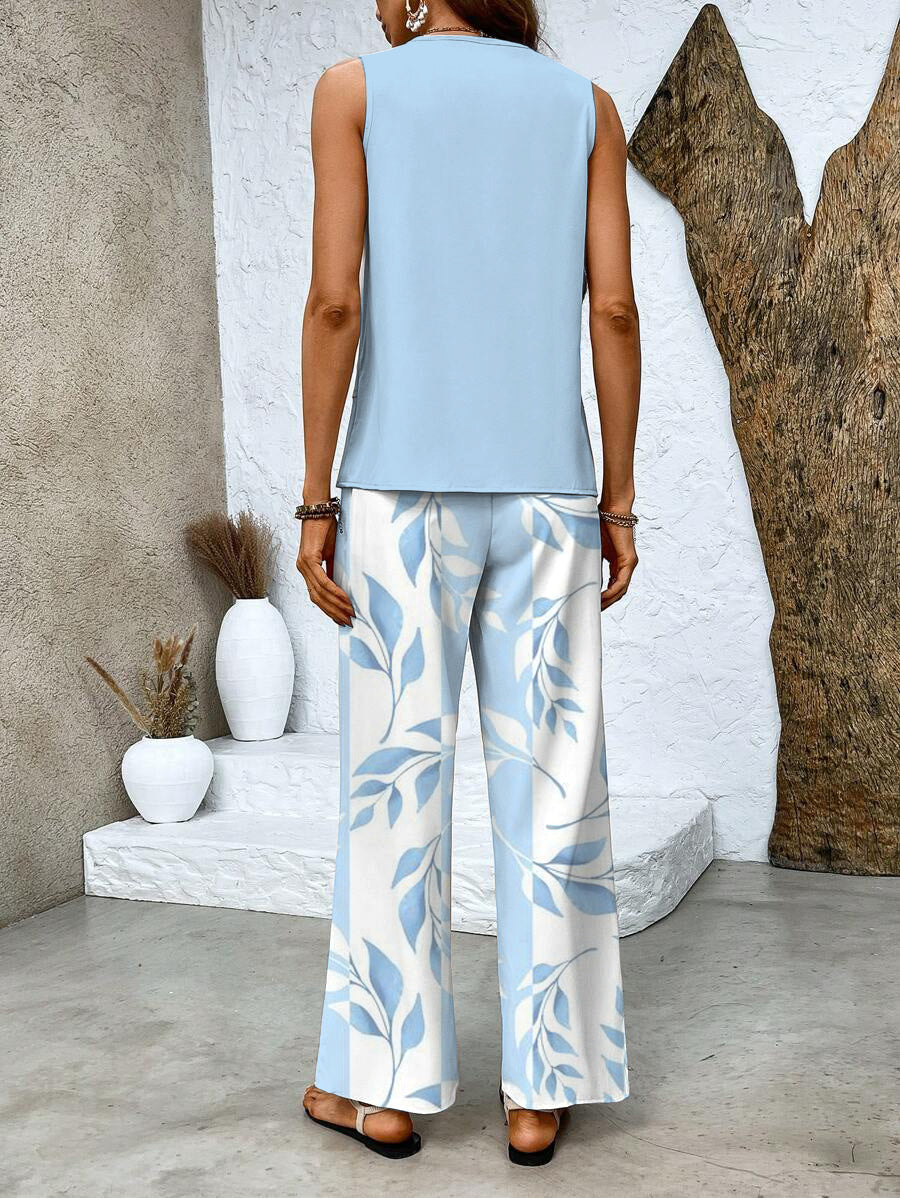 Elegant Women's Floral Print Set with Comfortable Trousers