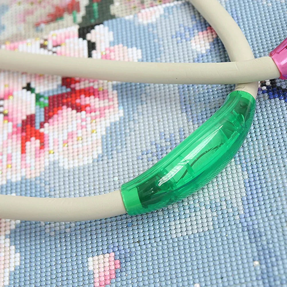 Flexible Hands-Free Knitting and Crochet Light – LED Neck Light for Crafting and Reading