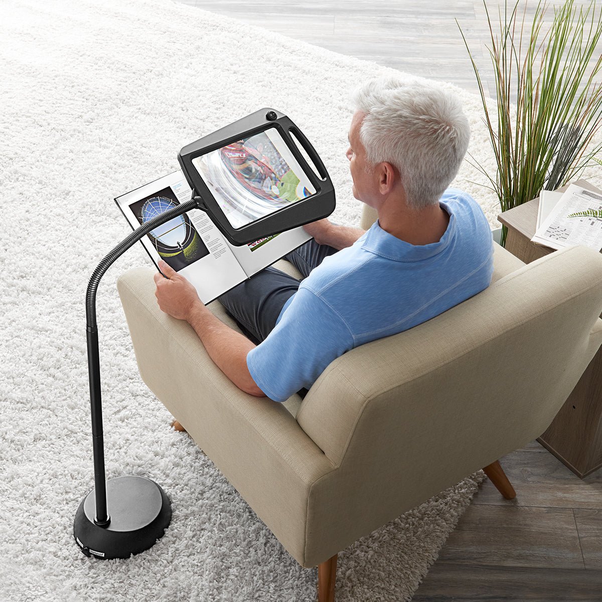 Floor Lamp with 3X Magnifying Glass and Gooseneck Arm for Precision Work