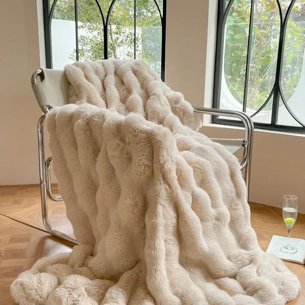 Fluffy Faux Fur Blanket for Ultimate Comfort